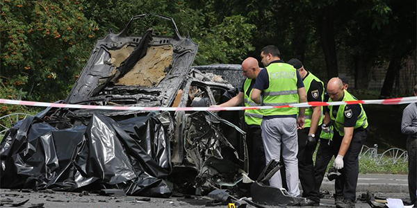 При взрыве автомобиля в Киеве погиб сотрудник разведки министерства обороны Украины