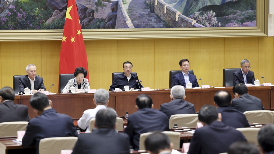 Премьер Госсовета КНР подчеркнул важность активизации жизнедеятельности рынка